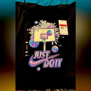 Brand new Nike T-shirt size Large